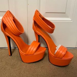 Platform ankle strap heels